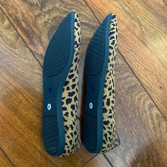 NEW Rothys - Picture 2 of 2